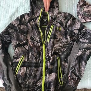 Under Armour hunt jacket